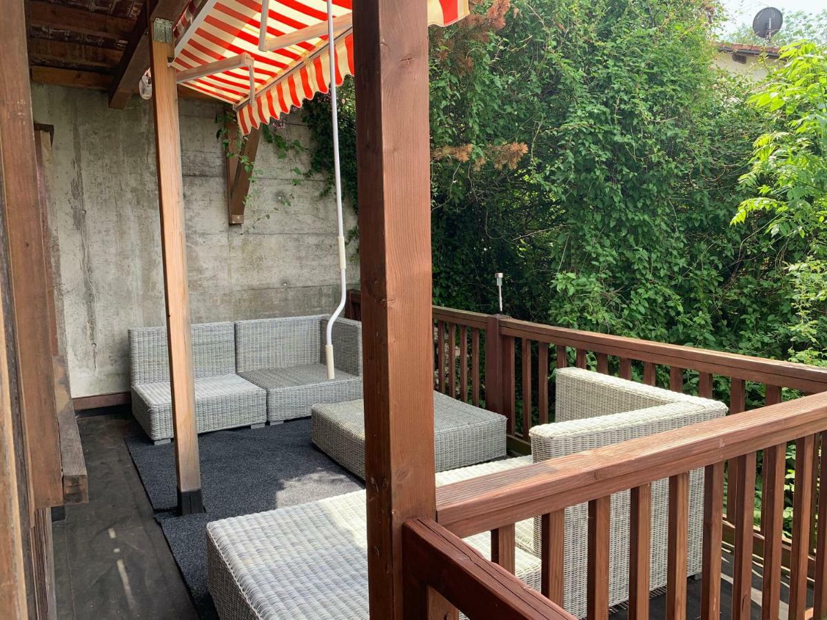 Münchenwiler Bed & Breakfast Region Murtensee מראה חיצוני תמונה